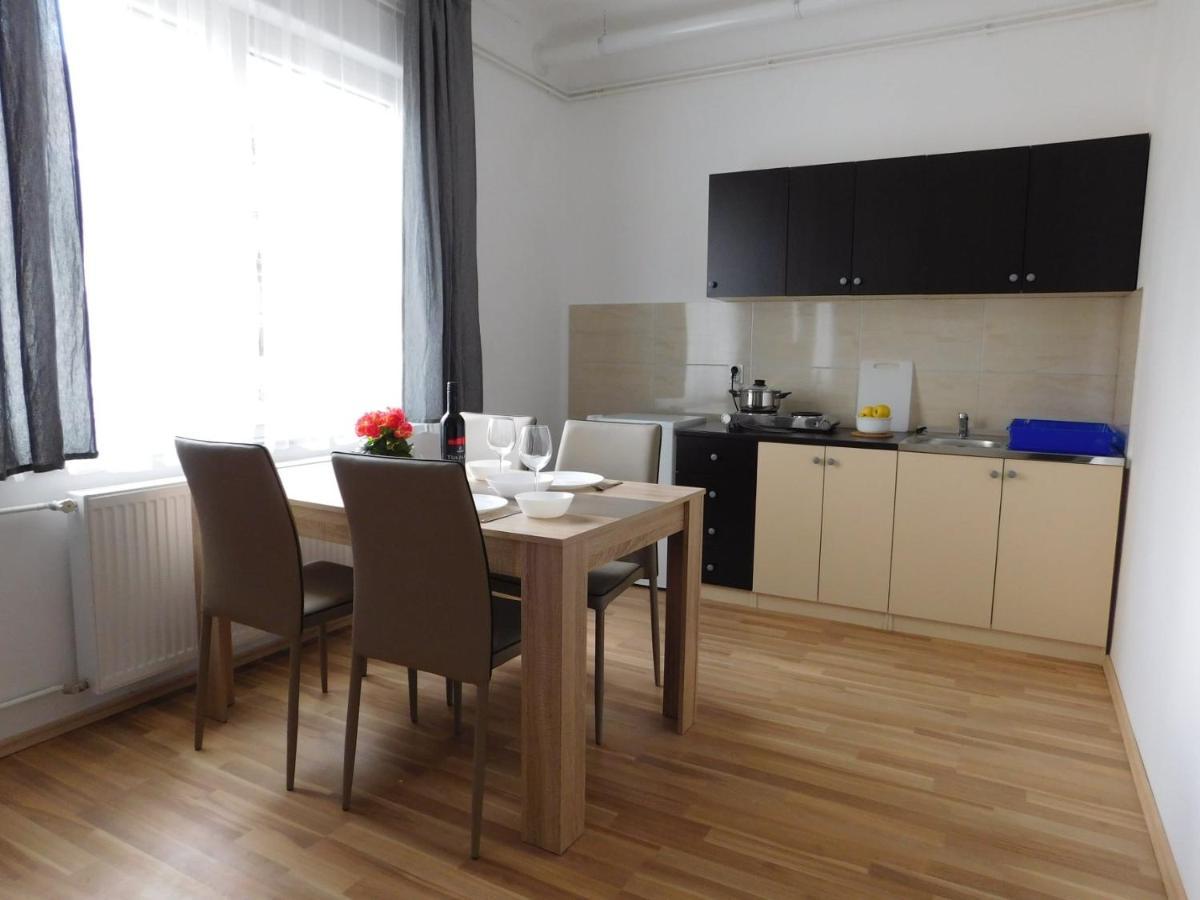 זאגרב Apartments Mateo מראה חיצוני תמונה